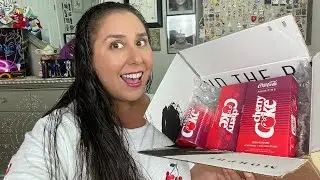 Swatching Morphe x Cherry Coke Entire Collection 🍒 🥤