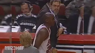 Michael Jordan vs Spurs Highlights (1995.12.08) - 28pts, Just a Normal Game