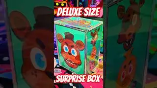 🐻 FIVE NIGHTS AT FREDDY'S GIANT SURPRISE BOX UNBOXING ✨️#ASMR #asmrunboxing #shorts #trending