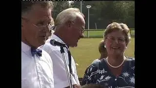 Renovatie IJVC velden  heropening '97