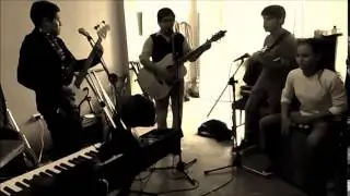 Ni&ntilde;a Chay(acustico)//HENVA