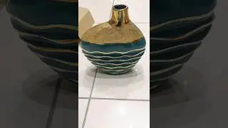 GOLD & GREEN VASE 🎁 || Unique Design Flower Vase || #shorts #shortsvideo #shortvideo #homedecor