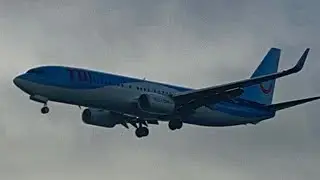 Tui 737 800  landed from Birmingham to Lanzarote 