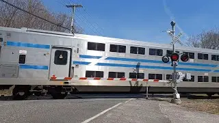 LIRR 5005 Two Car Double Decker Train - River Rd Railroad Crossing #2, Calverton NY (Incandescents)