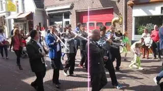 De Blaanke Bloazers bij DODGroenlo.