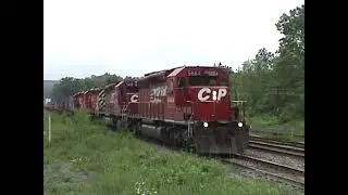 Canadian Pacific Mixed Freight Train DH263 with 4 SD40-2 units. SOO Line and STL&H power 06-14-2003