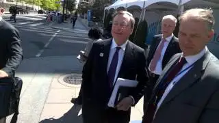 Capitol Intel chattting with ECB President Mario Draghi #IMF