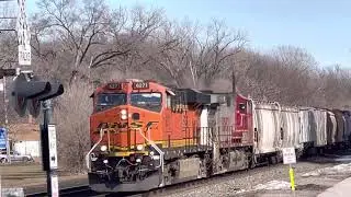 BNSF 4714 trailing on a short manifest!