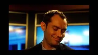 Contagion | Interview scene | 30 Steps its a billion sick | Jude Law | Laurence Fishburne