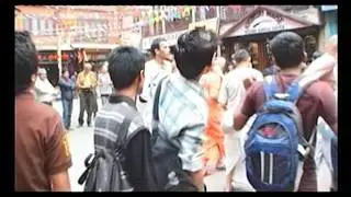 Dancing in the streets; Thamel | Kathmandu