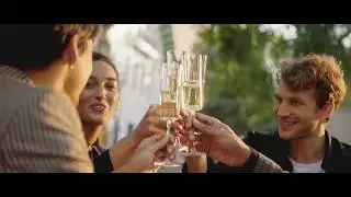 #CelebratingLaVida - Freixenet (30')