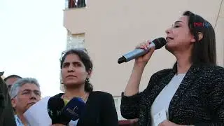 Samandağ’da binlerce kişi Suriye’deki Alevi katliamına tepki gösterdi: Katliamı durdurun