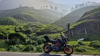Trip to Munnar:  Blue Peaks and the Great Escapes. KTM Duke 390