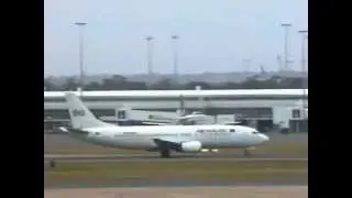 Sydney Airport in December 1997