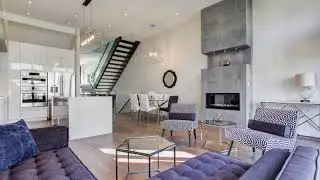 178 LakeShore Dr