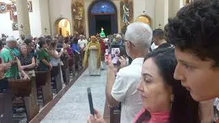 Missa do dia de no santu&aacute;rio de Santa Rita, Extrema MG. 