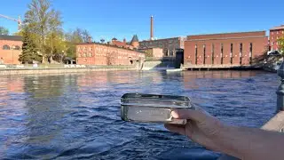 Modernum bes&ouml;ker Tammerfors, vi fyller matl&aring;dan med en karelisk pirog