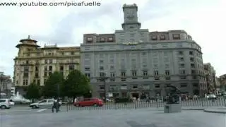 Las doce de la ma&ntilde;ana en el reloj de Cajastur
