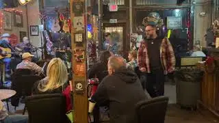 Free bird played at the Gar Hole Pickin&rsquo; Circle