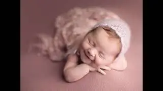 How to make baby smile | Newborn photography