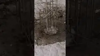 pile cap steel and placed column on center of pile