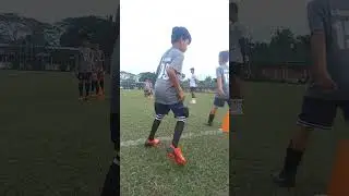 soccer basic passing drill... learn the basic