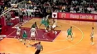 Scottie Pippen Greatest Games: Triple-Double (22/11/10) vs Hornets (1993)