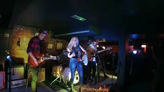 HANNAH PARIS  2 SHAKEY'S SESSIONS   BASSMENT MAY 4TH 2018