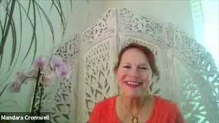 Подкаст Sounds Heal с Мандарой Кромвель и Натали Браун