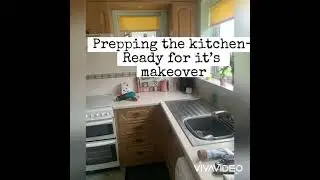 How to prepare peeling melamine kitchen units & drawers for painting makeover. Female friendly DIY!