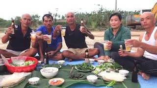 Bắt Cá Dưới Ao Bèo Lâu Năm :P2 - Toàn Đen Sơn Dược Vlog