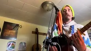 Jack Johnson&rsquo;s &ldquo;bubble toes&rdquo; cover by Hobbes (Fluteboxing,baritone ukulele, loop pedal) 9-8-25