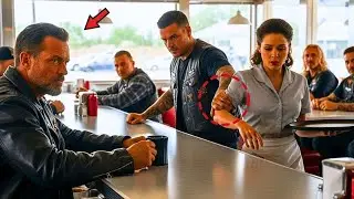 Biker Gang Leader Noticed the Waitress&rsquo;s Bruises &mdash; What He Did Next Shocked the Whole Town