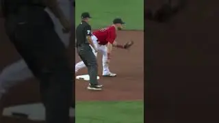 Kutter Crawford In play out to George Springer! In the 1st inning. #BostonRedSox