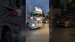 Parade poids lourds 🚛💥 | 24 Heures Camions 2025