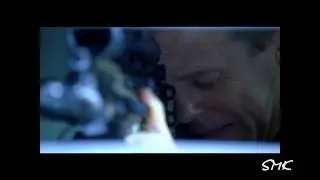 Happy 45th Birthday Kiefer Sutherland (for 21/12/2011)