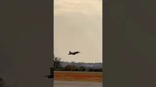 #airplane #brasilia #brazil #ca&ccedil;a #embraer #for&ccedil;aaereabrasileira #gripen #jas39gripen #military