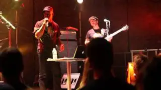 ISWHAT?! LIVE in Concert - Love's Gonna Getcha / ILL BIZ