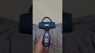 JBL Charge 4 vs Charge 6 (decibel test 60 hz frequency)