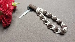 How to Make Macrame Cat Paw Keychain | Macrame Cat Paw Wristlet Tutorial