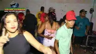 pancad&atilde;o super som baille de niversario da bahamas