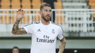 Красивый лонгшот от Adrian Ramos в FIFA 16.