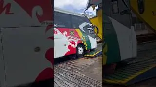 Bus Npm mau masuk kapal ‼️ #shotsviral #busnpm