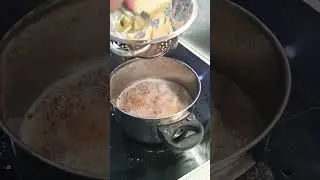 Satisfying sound cooking chips #asmr #asmrcooking #shorts #chips