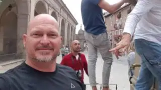 Backpacker Mike: The runnning of the bulls in Los Arcos, Spain