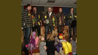 Bonne in de t&egrave;s (feat. Happy Hotdogs: Thijs Arts, Roel Beerkens, Vincent Buijssen, Robert...