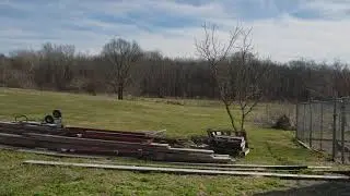 4lbs.Sonic boom tannerite vs. Old deer blind