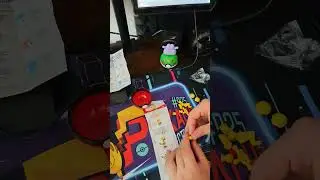Ed ecco la versione mini di Pikachu #pokemon #pokemoncards #pokemontcg #pok&eacute;mon #lego #legotechnic