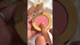 Too faced cloud crush blush in the shade &ldquo;head in the clouds&rdquo; ☁️🫧