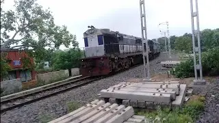 Saharsa EXPRESS waiting on JAMALPUR bypass for Jamalpur demu